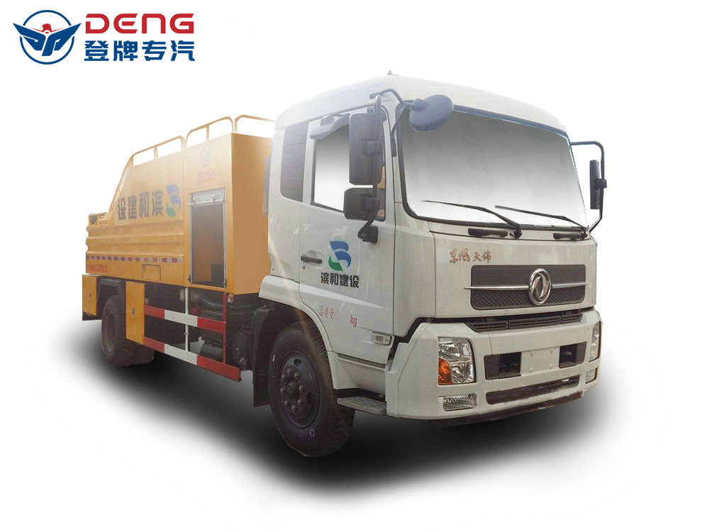 東風(fēng)天錦CLW5163GQWD5聯(lián)合疏通車