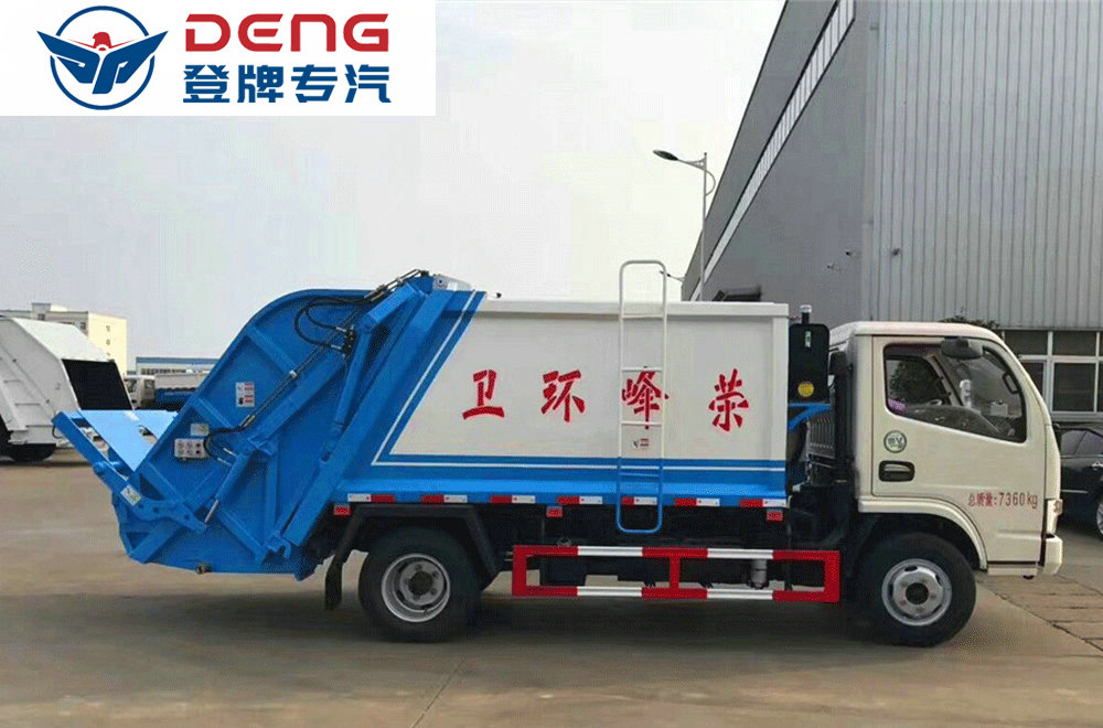 東風(fēng)5方壓縮垃圾車_08