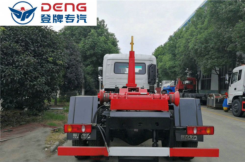 東風(fēng)天錦(12方)CLW5161ZXXD5鉤臂車(chē)_10