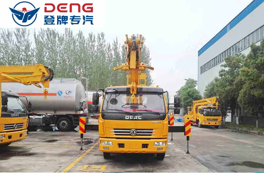 東風D7多利卡18米高空作業(yè)車_08