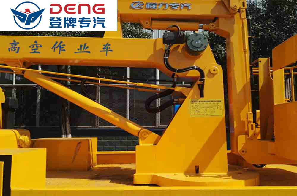 江鈴雙排12米藍(lán)牌高空作業(yè)車_10