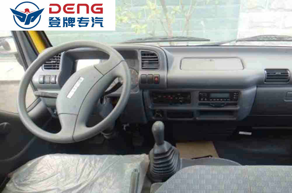 五十鈴雙排座14米高空作業(yè)車_10