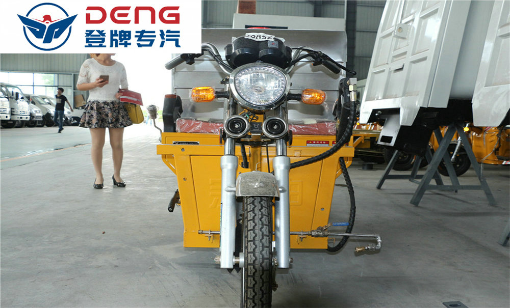 電動(dòng)三輪CLW600GQX清洗車_07