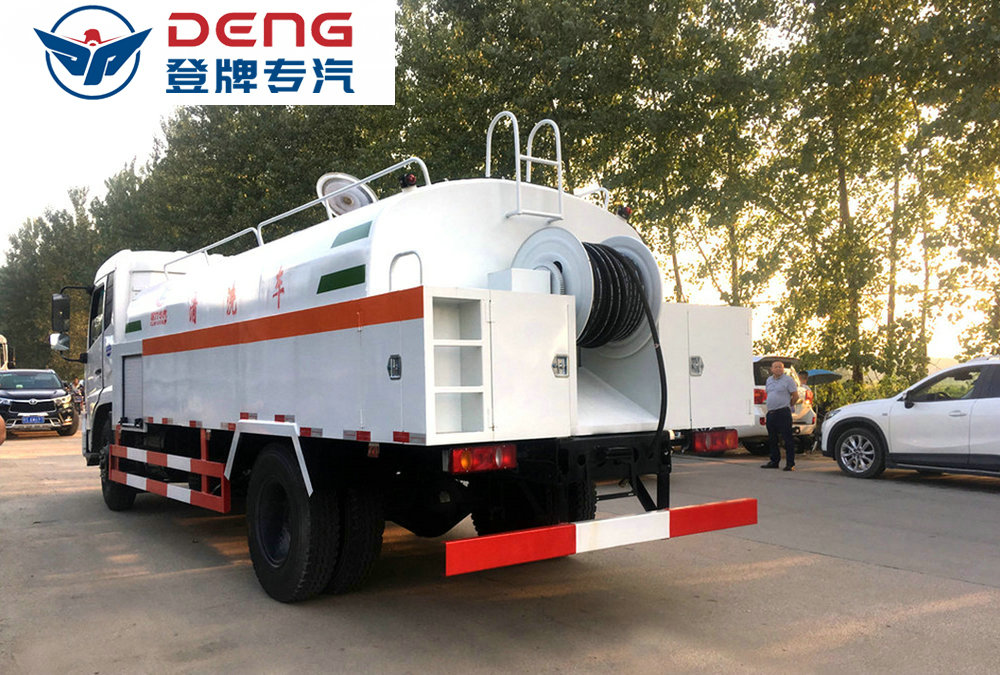 東風(fēng)天錦CLW5164GQXD5高壓清洗車_11