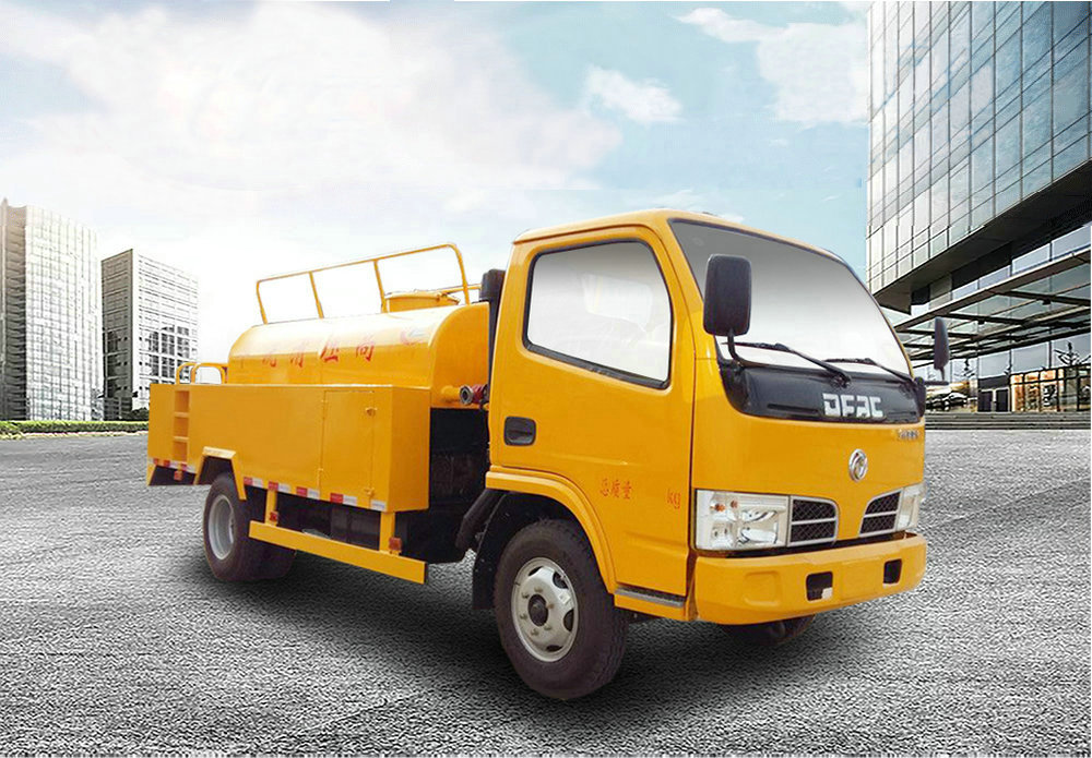 東風(fēng)多利卡高壓清洗車(chē)_02