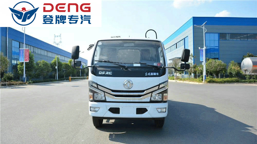 國六東風(fēng)多利卡六方壓縮垃圾車_06