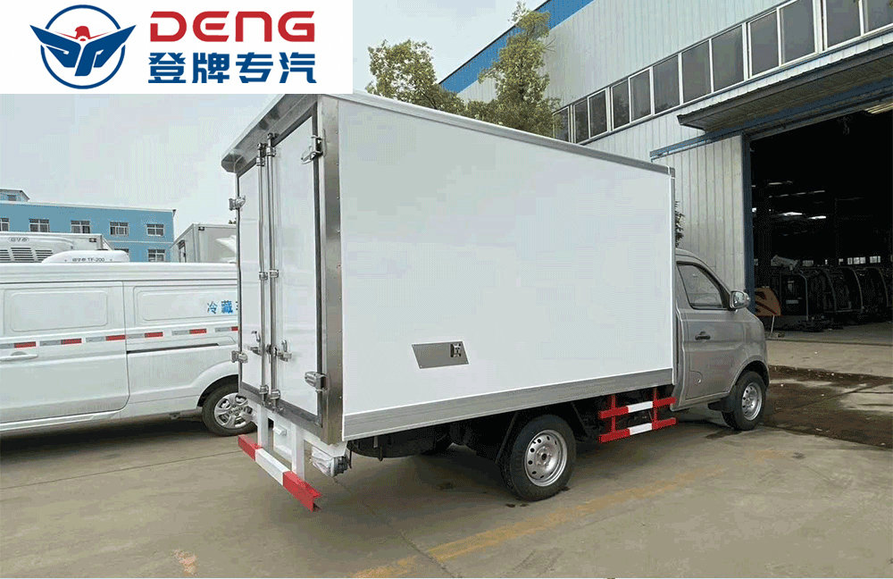 國(guó)六重慶長(zhǎng)安2700廂長(zhǎng)冷藏車_08