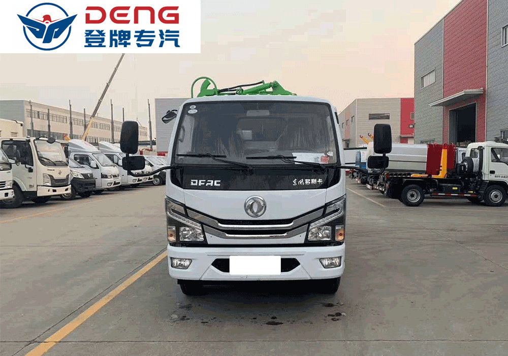 國六多利卡藍牌側(cè)裝壓縮垃圾車_07