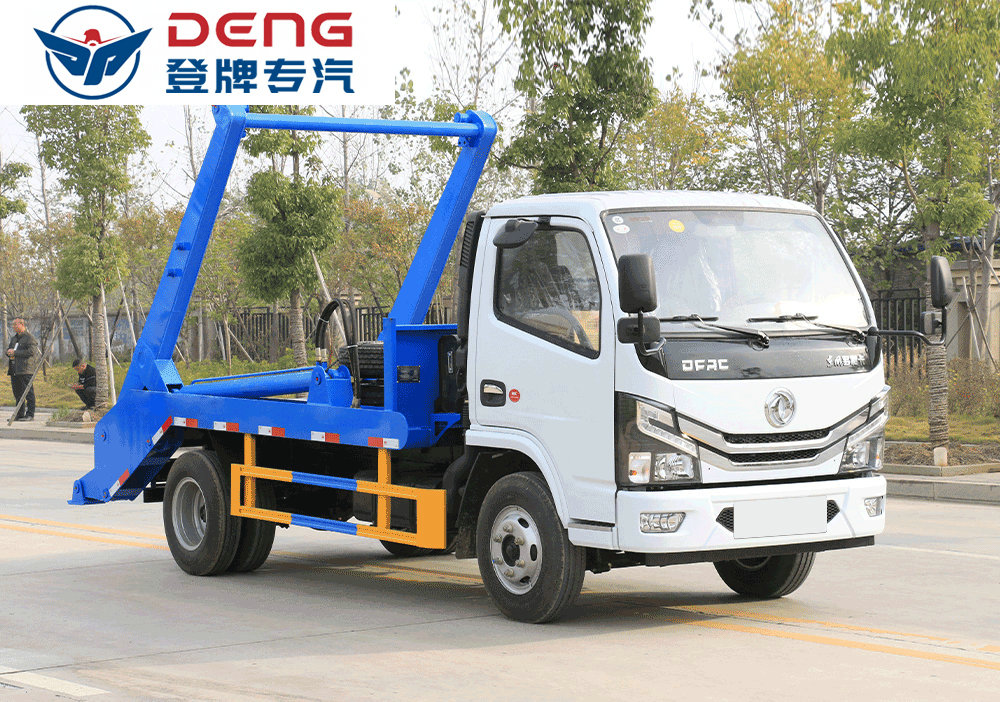 國(guó)六東風(fēng)小多利卡擺臂垃圾車_06