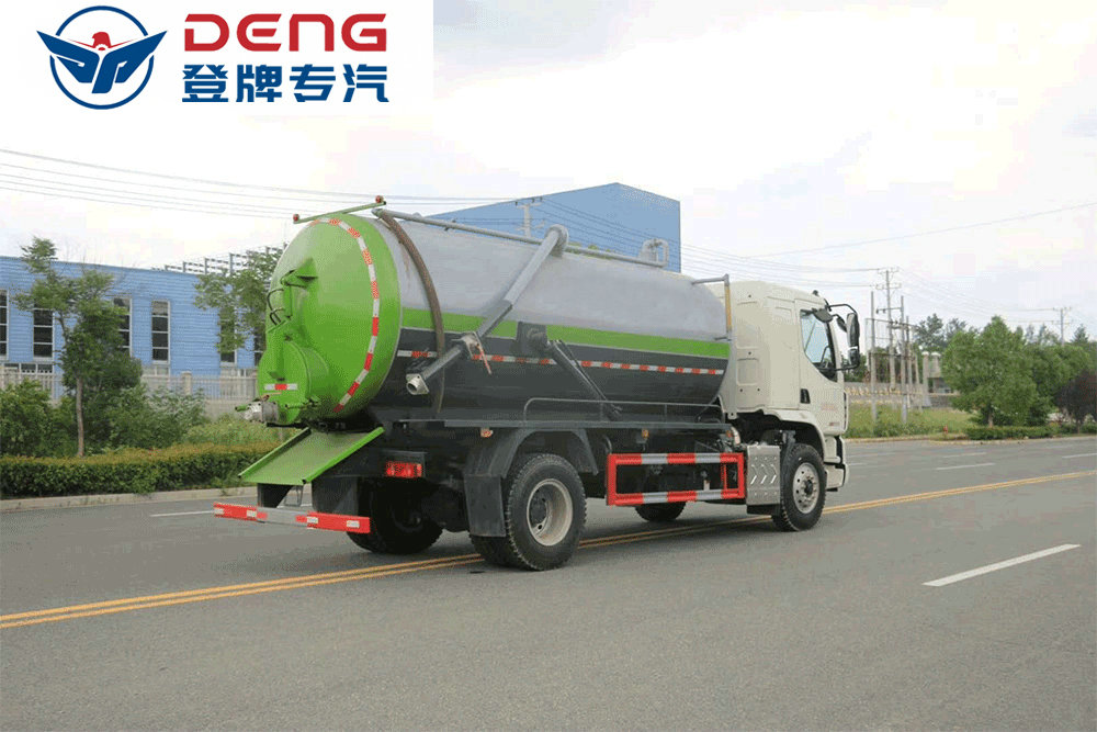 國(guó)六12方清洗多功能吸污車(chē)_08