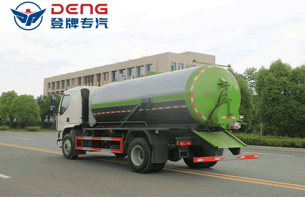 國(guó)六12方清洗多功能吸污車(chē)_09