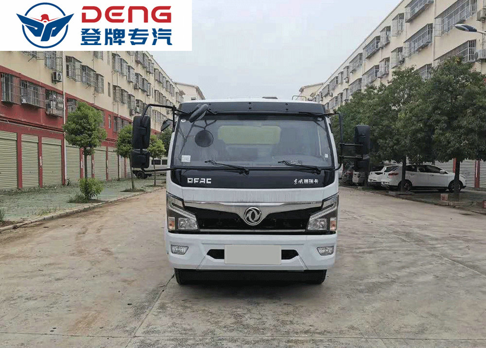 國六東風(fēng)福瑞卡掃路車_07