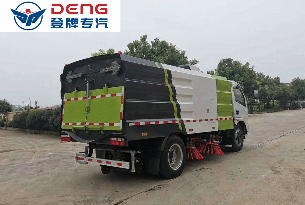 國六東風(fēng)福瑞卡掃路車_10