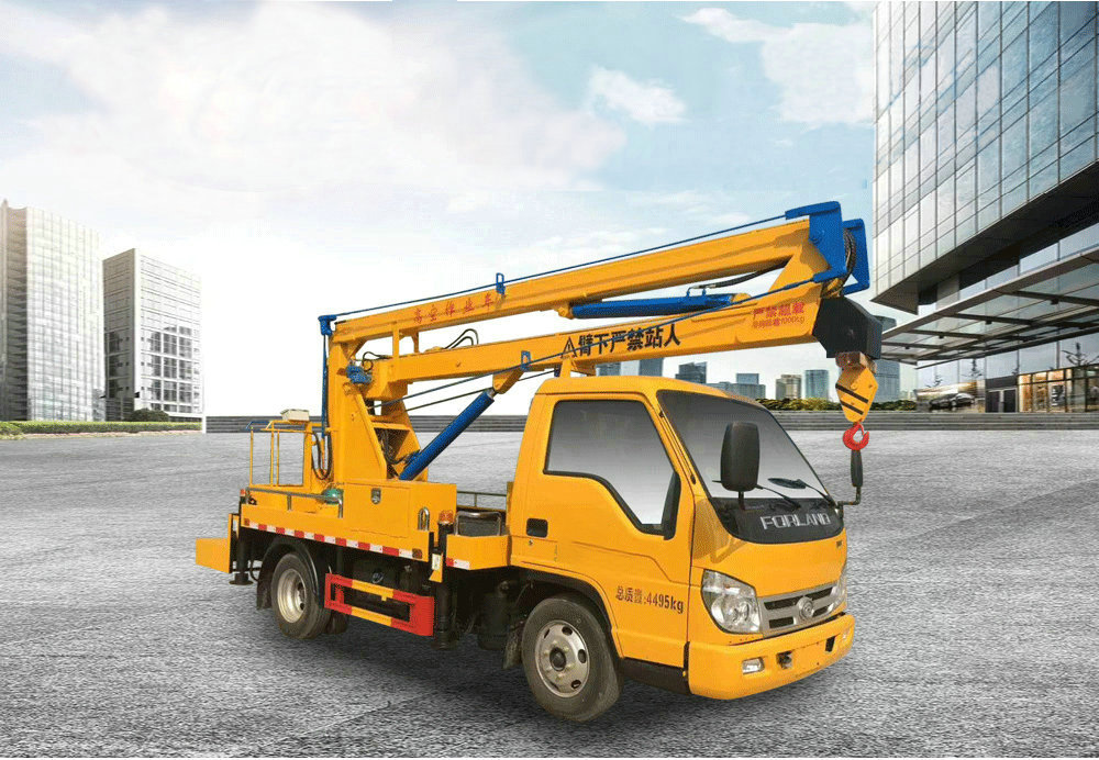 國六福田藍(lán)牌13_02