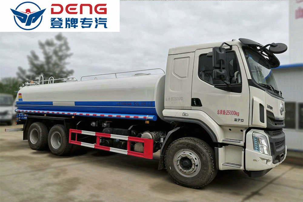 國(guó)六柳汽后八輪灑水車_07