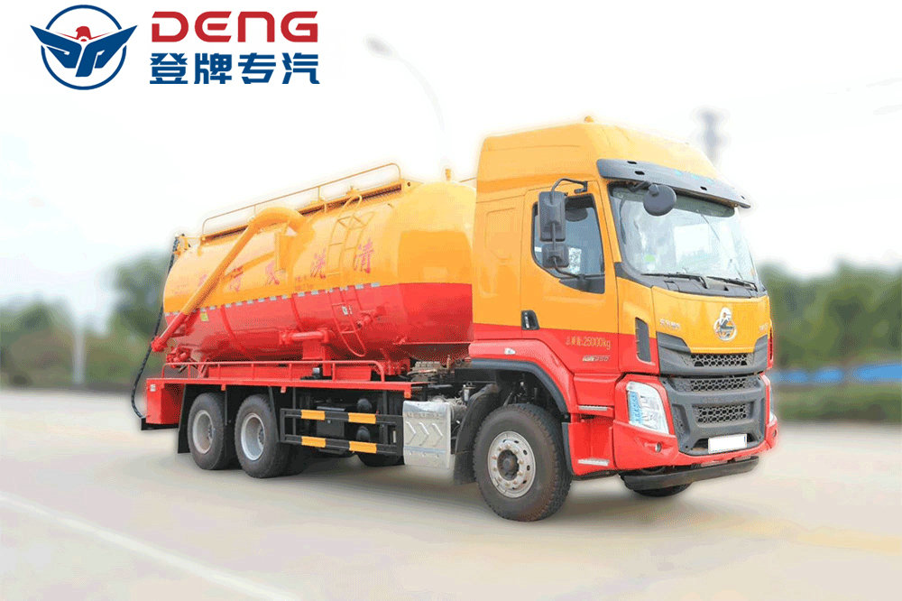 國六柳汽后八輪清洗吸污車_06