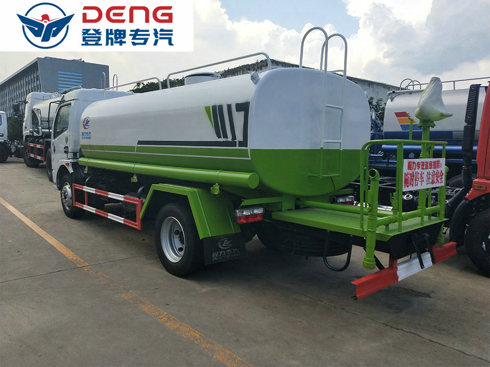 國六凱普特D7灑水車_10