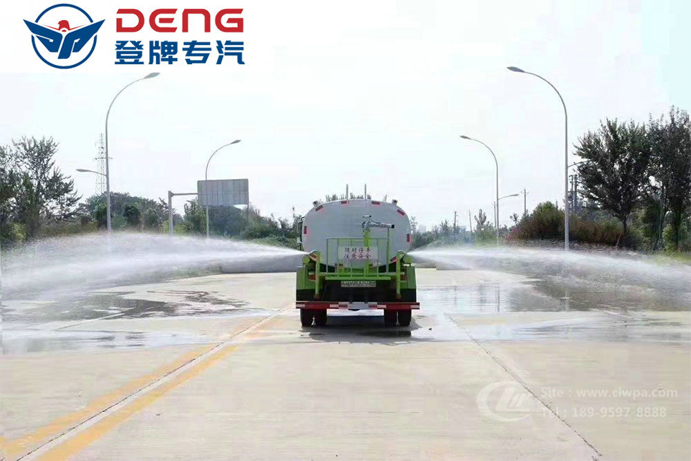 國六東風大福瑞卡8方灑水車_10