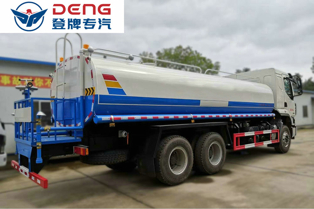 國(guó)六柳汽后八輪灑水車_08